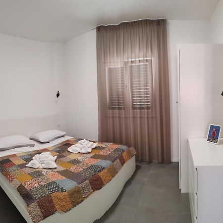 Jbl Apartment Seget Vranjica Exterior photo